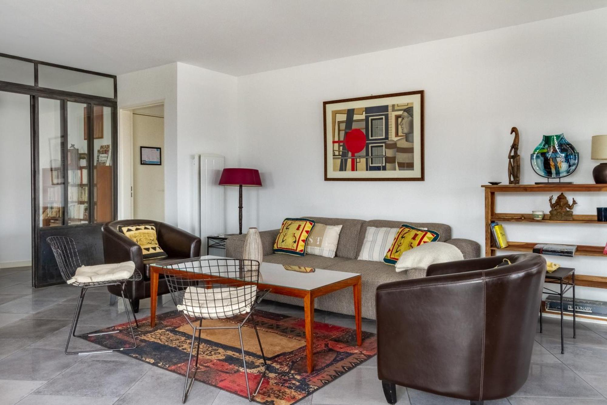 Epicea- Spacieux 3 Avec Parking. Appartement